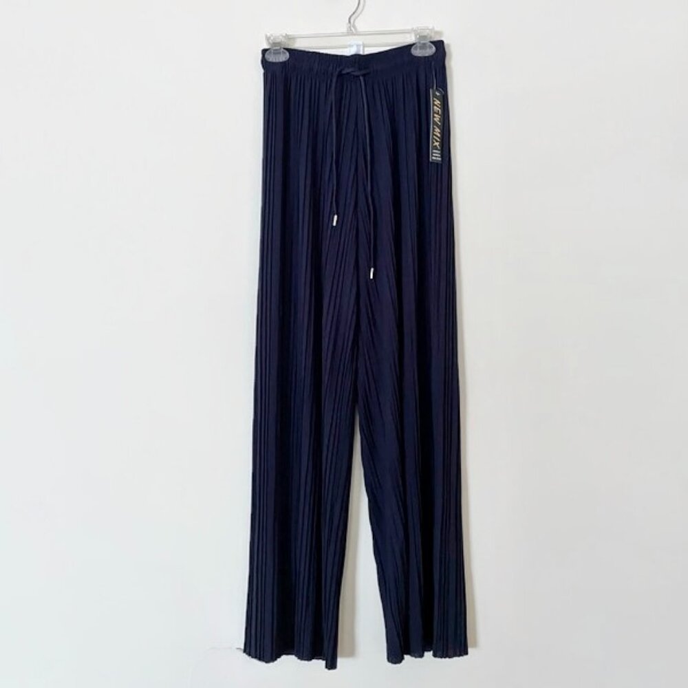 Loose fitting palazzo pants